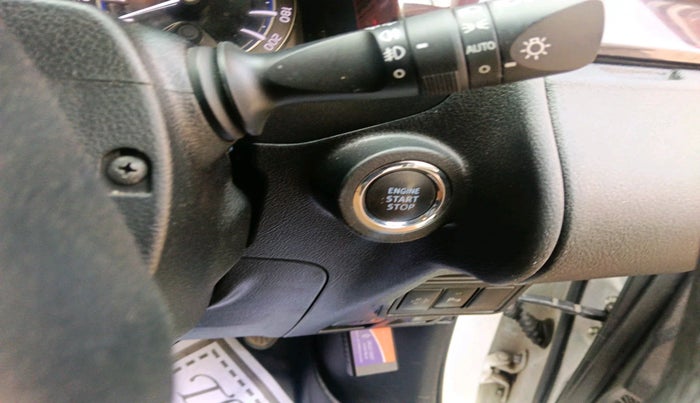 2023 Toyota Innova Crysta 2.4 VX 7STR, Diesel, Manual, 50,589 km, interior