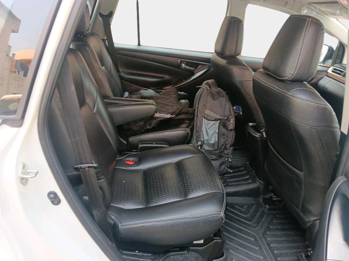 2023 Toyota Innova Crysta 2.4 VX 7STR, Diesel, Manual, 50,589 km, interior