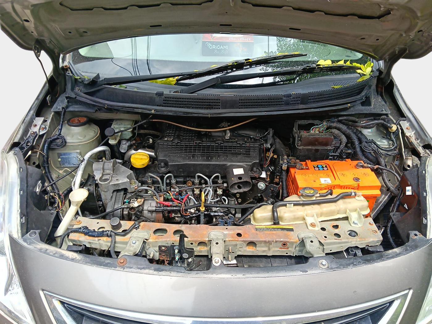 2012 Nissan Sunny XV DIESEL, Diesel, Manual, 1,36,600 km, exterior