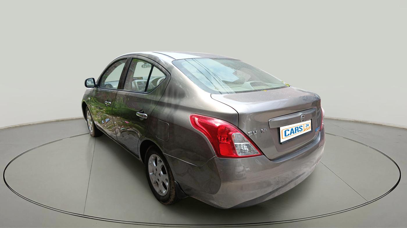 2012 Nissan Sunny XV DIESEL, Diesel, Manual, 1,36,600 km, exterior