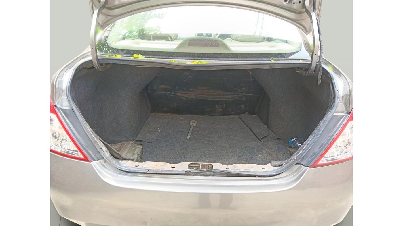 2012 Nissan Sunny XV DIESEL, Diesel, Manual, 1,36,600 km, exterior