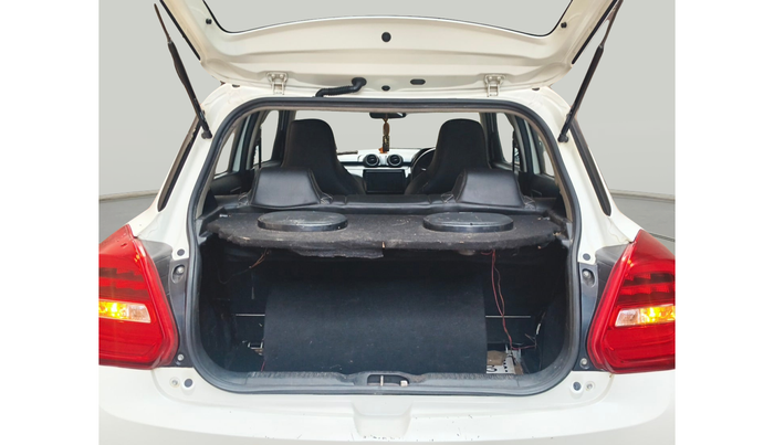 2020 Maruti Swift LXI, Petrol, Manual, 42,552 km, exterior
