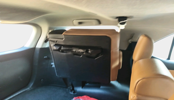 2022 Toyota Fortuner 4X2 AT 2.8 DIESEL, Diesel, Automatic, 1,08,223 km, interior