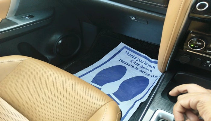 2022 Toyota Fortuner 4X2 AT 2.8 DIESEL, Diesel, Automatic, 1,08,223 km, interior