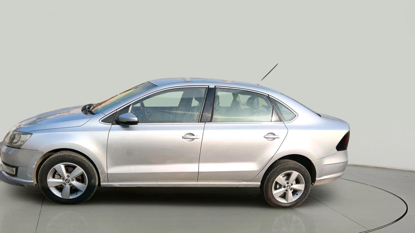 2016 Skoda Rapid AMBITION 1.5 TDI, Diesel, Manual, 1,16,399 km, exterior