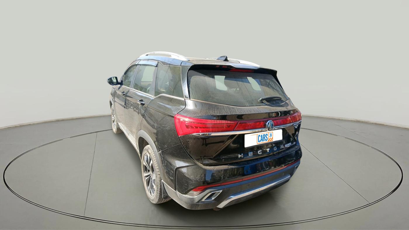 2023 MG HECTOR PLUS SHARP PRO 1.5 PETROL TURBO CVT 6 STR, Petrol, Automatic, 19,710 km, exterior