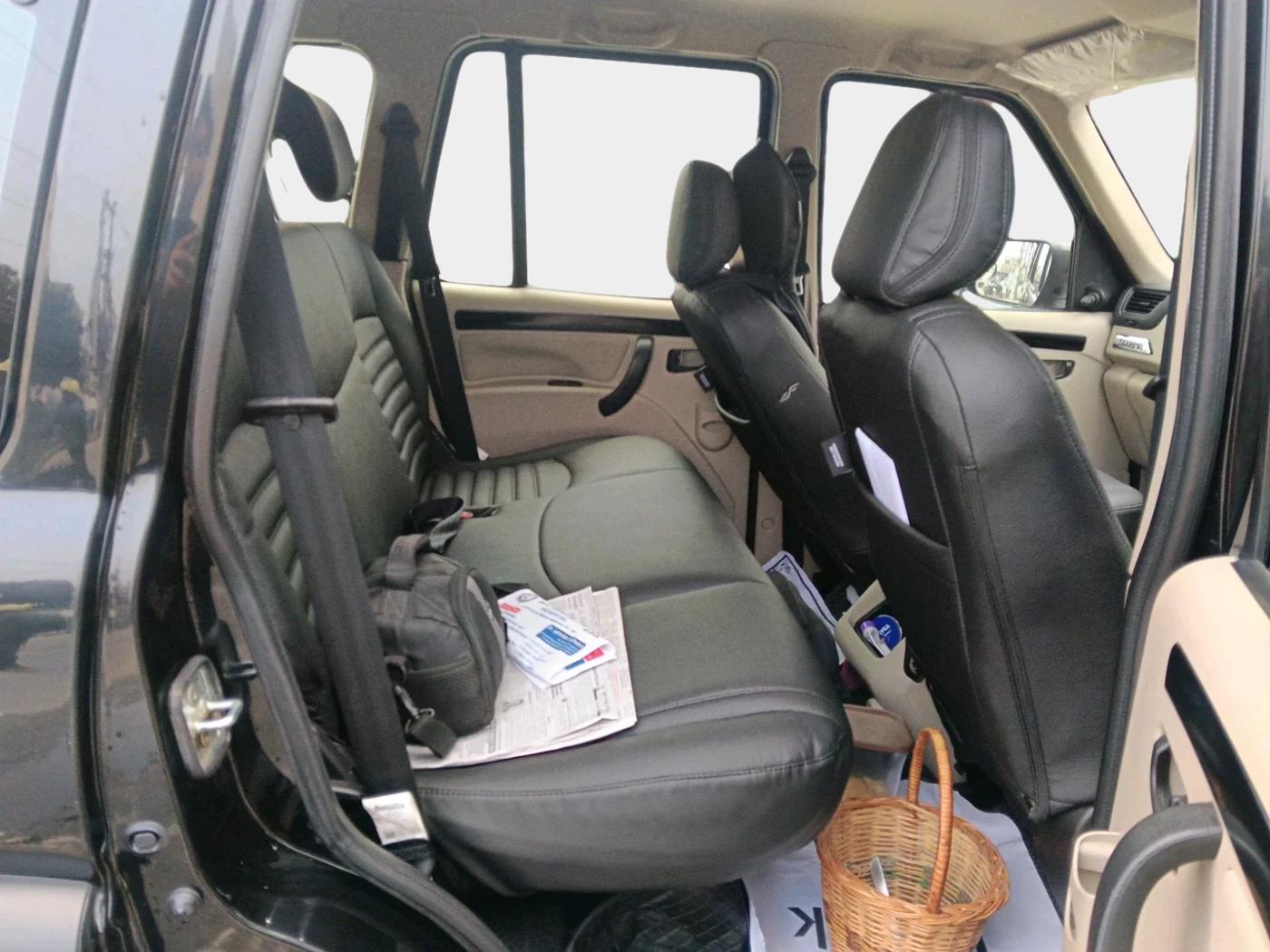 2024 Mahindra SCORPIO CLASSIC S 7STR, Diesel, Manual, 28,416 km, interior