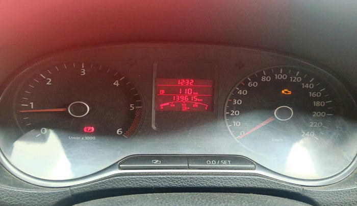 2012 Volkswagen Polo COMFORTLINE 1.2L, Diesel, Manual, 1,39,615 km, interior