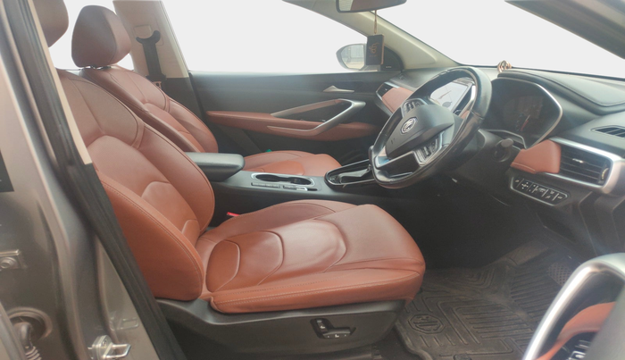 2021 MG HECTOR PLUS SHARP 1.5 PETROL TURBO CVT 6-STR, Petrol, Automatic, 45,851 km, interior