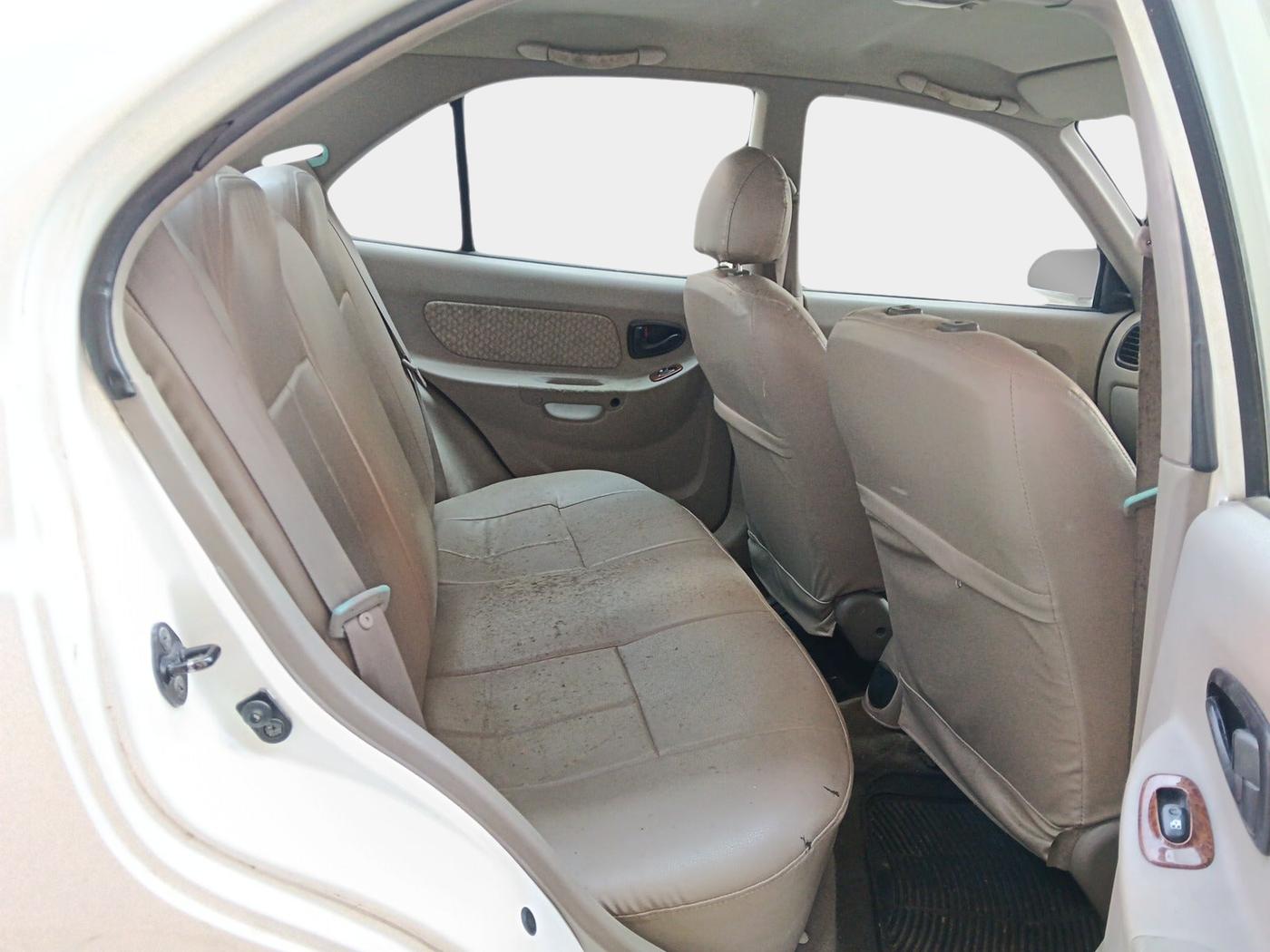 2010 Hyundai Accent GLE, Petrol, Manual, 96,585 km, interior
