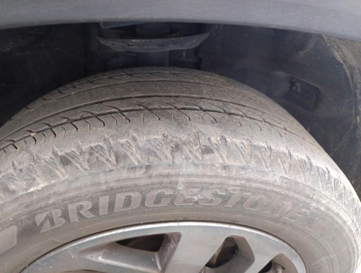 2022 Tata Harrier XZA PLUS 2.0L DARK EDITION, Diesel, Automatic, 43,817 km, tyre