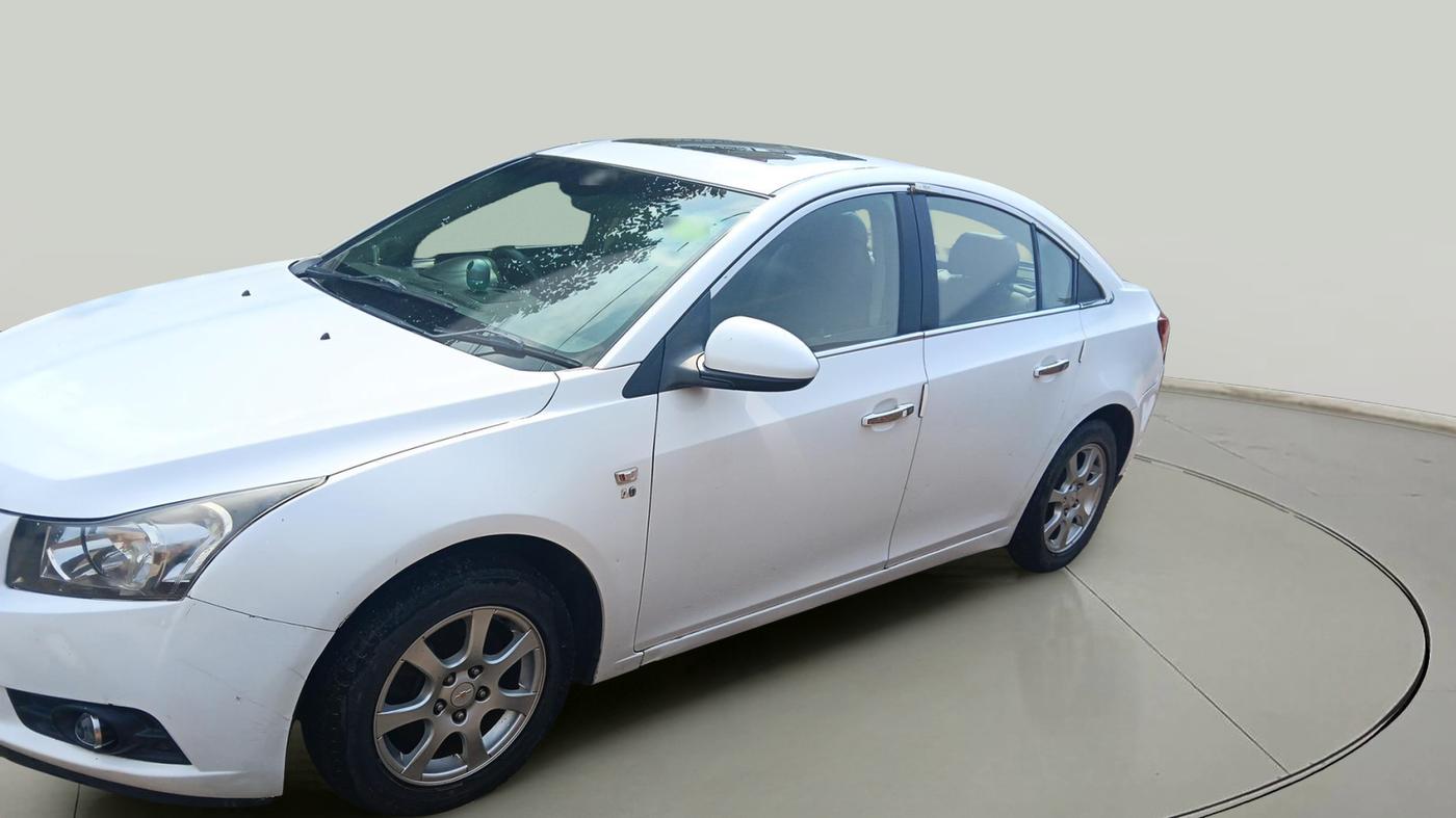 2010 Chevrolet Cruze LTZ, Diesel, Manual, 1,10,164 km, exterior