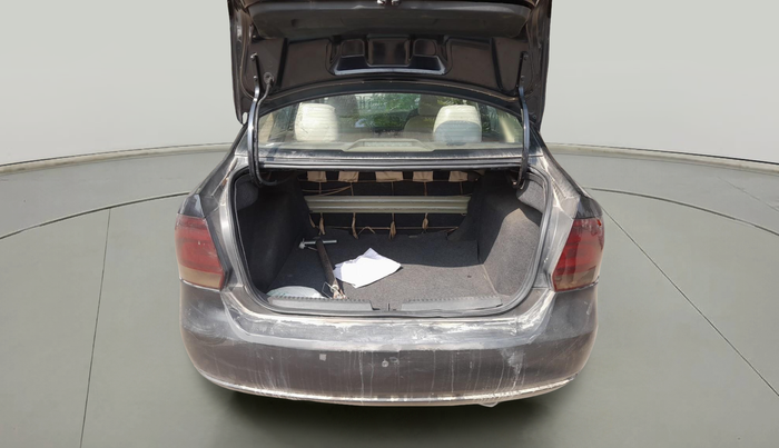 2010 Volkswagen Vento HIGHLINE DIESEL 1.6, Diesel, Manual, 1,70,725 km, exterior