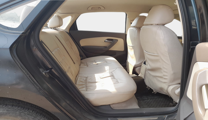 2010 Volkswagen Vento HIGHLINE DIESEL 1.6, Diesel, Manual, 1,70,725 km, interior