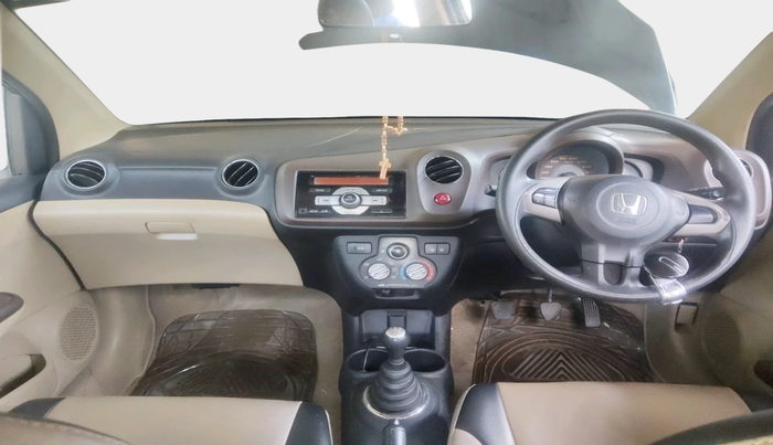 2013 Honda Amaze 1.5L I-DTEC VX, Diesel, Manual, 73,296 km, interior