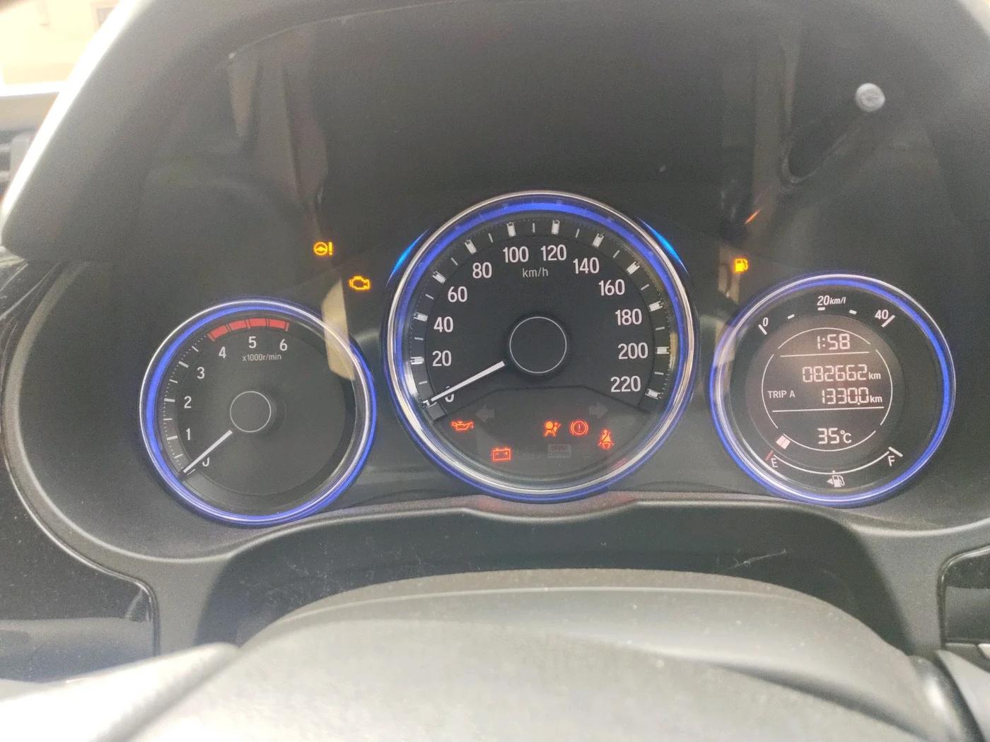 2014 Honda City 1.5L I-DTEC SV, Diesel, Manual, 82,662 km, interior