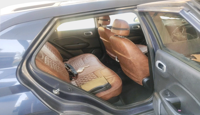 2019 Hyundai VENUE S 1.2, Petrol, Manual, 46,971 km, interior