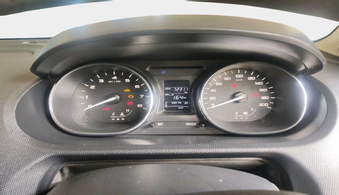 2018 Tata Tiago XZ PETROL, Petrol, Manual, 72,311 km, interior