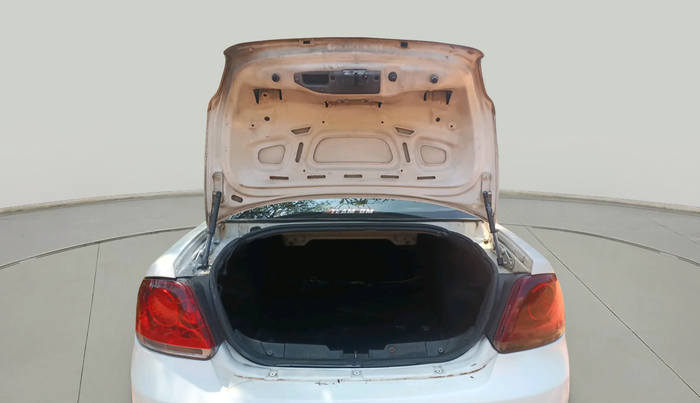 2016 Fiat Linea CLASSIC 1.3 L MULTIJET, Diesel, Manual, 2,64,961 km, exterior