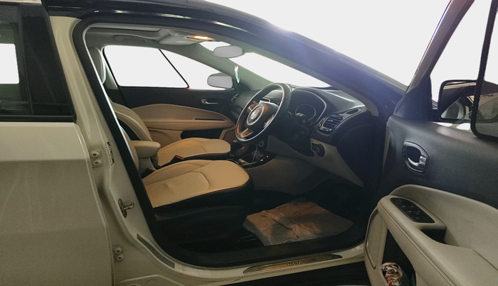 2019 Jeep Compass LIMITED PLUS PETROL AT, Petrol, Automatic, 53,143 km, interior