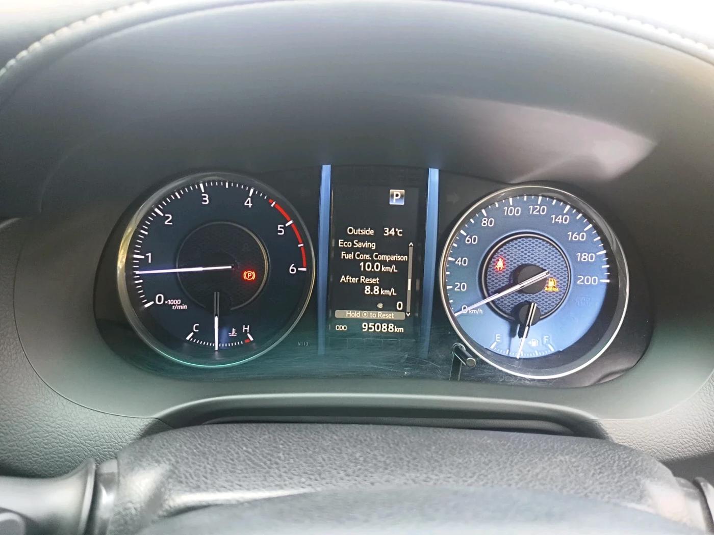 2022 Toyota Fortuner 4X4 AT 2.8 DIESEL, Diesel, Automatic, 95,088 km, interior