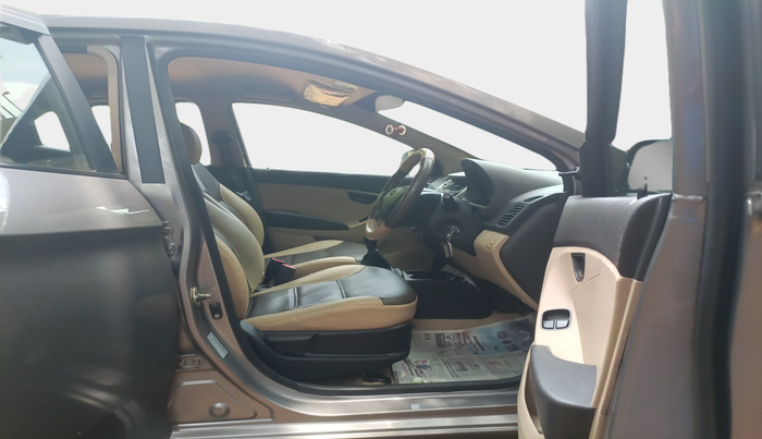2013 Hyundai Eon MAGNA +, Petrol, Manual, 66,186 km, interior