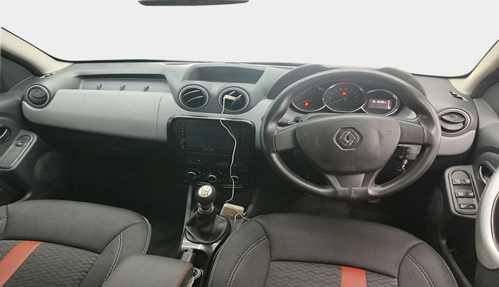 2014 Renault Duster 110 PS RXL 4X4 MT DIESEL, Diesel, Manual, 1,51,520 km, interior