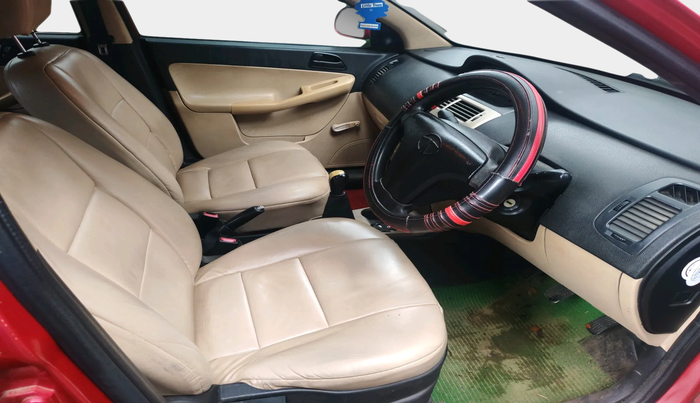 2013 Tata Indica Vista LS QUADRAJET, Diesel, Manual, 1,18,189 km, interior