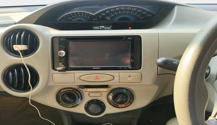 2016 Toyota Etios Liva G, Petrol, Manual, 40,106 km, interior