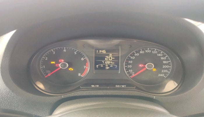 2018 Volkswagen Polo COMFORTLINE 1.0L MPI, Petrol, Manual, 71,284 km, interior