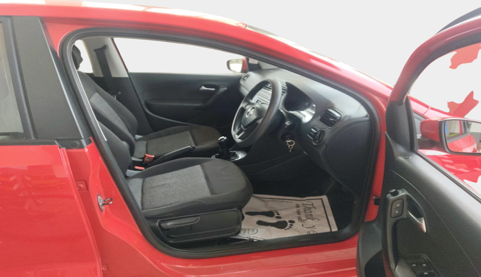 2018 Volkswagen Polo COMFORTLINE 1.0L MPI, Petrol, Manual, 71,284 km, interior