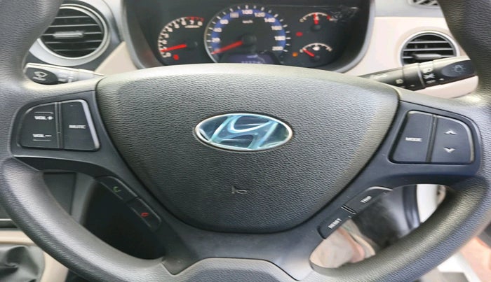 2014 Hyundai Xcent S 1.2, Petrol, Manual, 76,818 km, interior