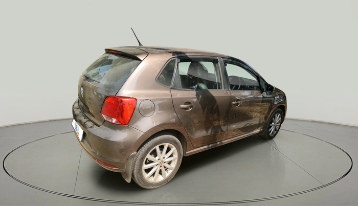 2017 Volkswagen Polo HIGHLINE PLUS 1.2(16 ALLOY, Petrol, Manual, 1,14,672 km, exterior