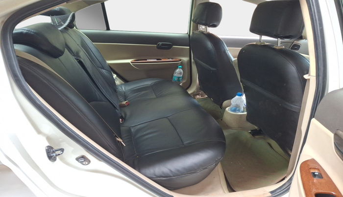 2010 Hyundai Verna TRANSFORM 1.5 SX CRDI, Diesel, Manual, 1,24,561 km, interior