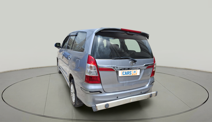 2015 Toyota Innova 2.5 GX 8 STR, Diesel, Manual, 2,19,692 km, exterior