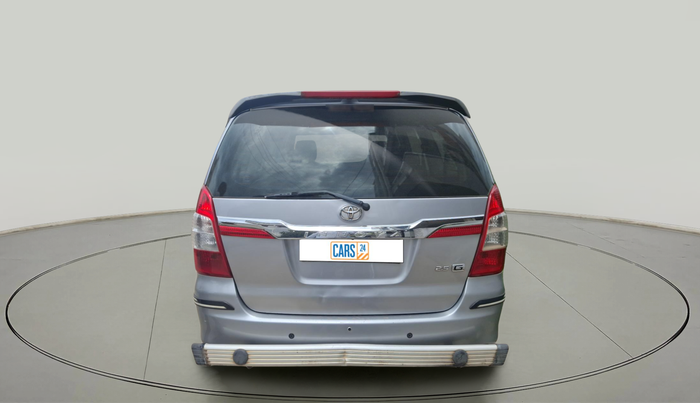 2015 Toyota Innova 2.5 GX 8 STR, Diesel, Manual, 2,19,692 km, exterior