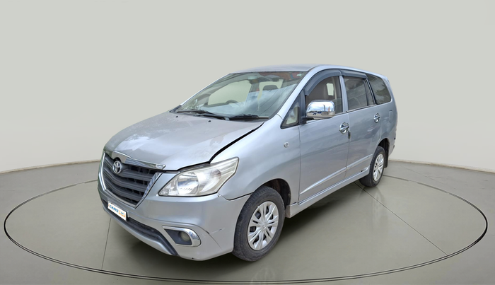 2015 Toyota Innova 2.5 GX 8 STR, Diesel, Manual, 2,19,692 km, exterior
