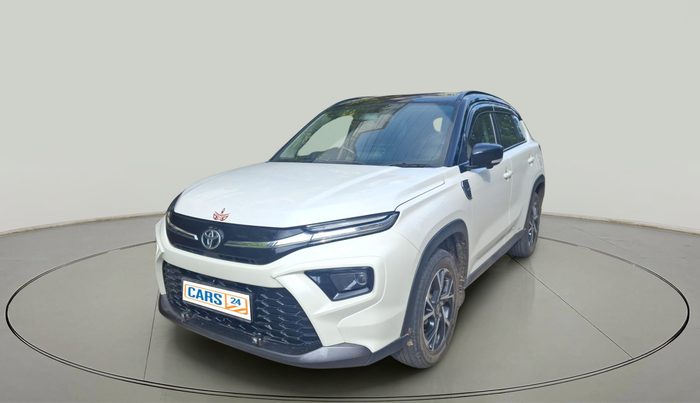 2023 Toyota URBAN CRUISER HYRYDER V NEO DRIVE, Petrol, Manual, 62,676 km, exterior