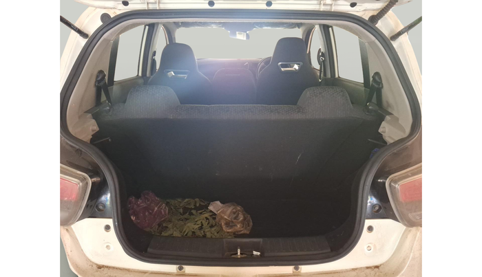2019 Mahindra KUV 100 NXT K4+ P 6 STR, Petrol, Manual, 69,883 km, exterior