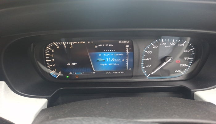2024 Tata PUNCH CREATIVE  MT, Petrol, Manual, 42,114 km, interior
