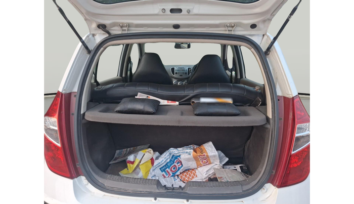 2015 Hyundai i10 SPORTZ 1.1, Petrol, Manual, 75,375 km, exterior