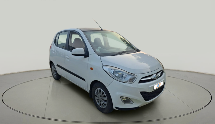2015 Hyundai i10 SPORTZ 1.1, Petrol, Manual, 75,375 km, exterior