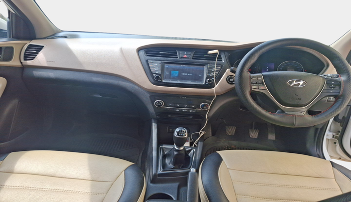 2015 Hyundai Elite i20 ASTA 1.4 CRDI, Diesel, Manual, 1,61,887 km, interior