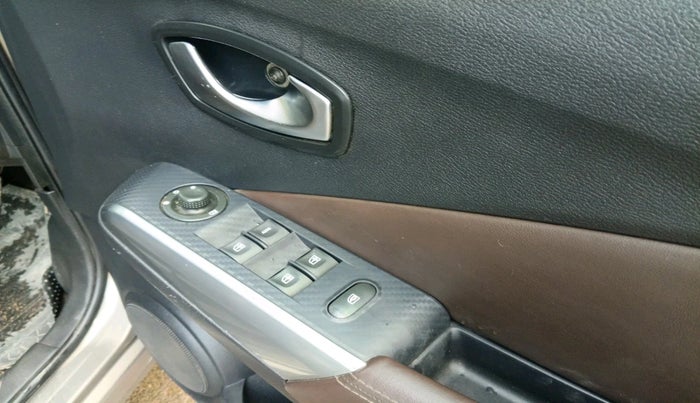 2019 Nissan Kicks XV PREMIUM O DUAL TONE DIESEL, Diesel, Manual, 97,939 km, interior