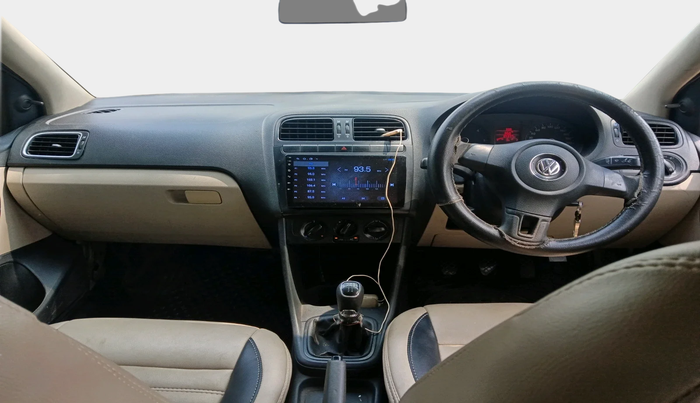 2012 Volkswagen Polo TRENDLINE 1.2L DIESEL, Diesel, Manual, 84,377 km, interior