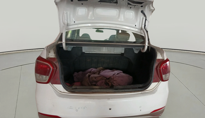 2015 Hyundai Xcent S 1.1 CRDI, Diesel, Manual, 1,12,317 km, exterior