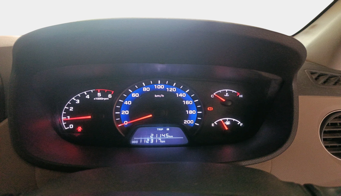 2015 Hyundai Xcent S 1.1 CRDI, Diesel, Manual, 1,12,317 km, interior