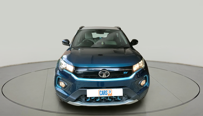 2021 Tata NEXON EV XZ PLUS LUX, Electric, Automatic, 64,157 km, exterior
