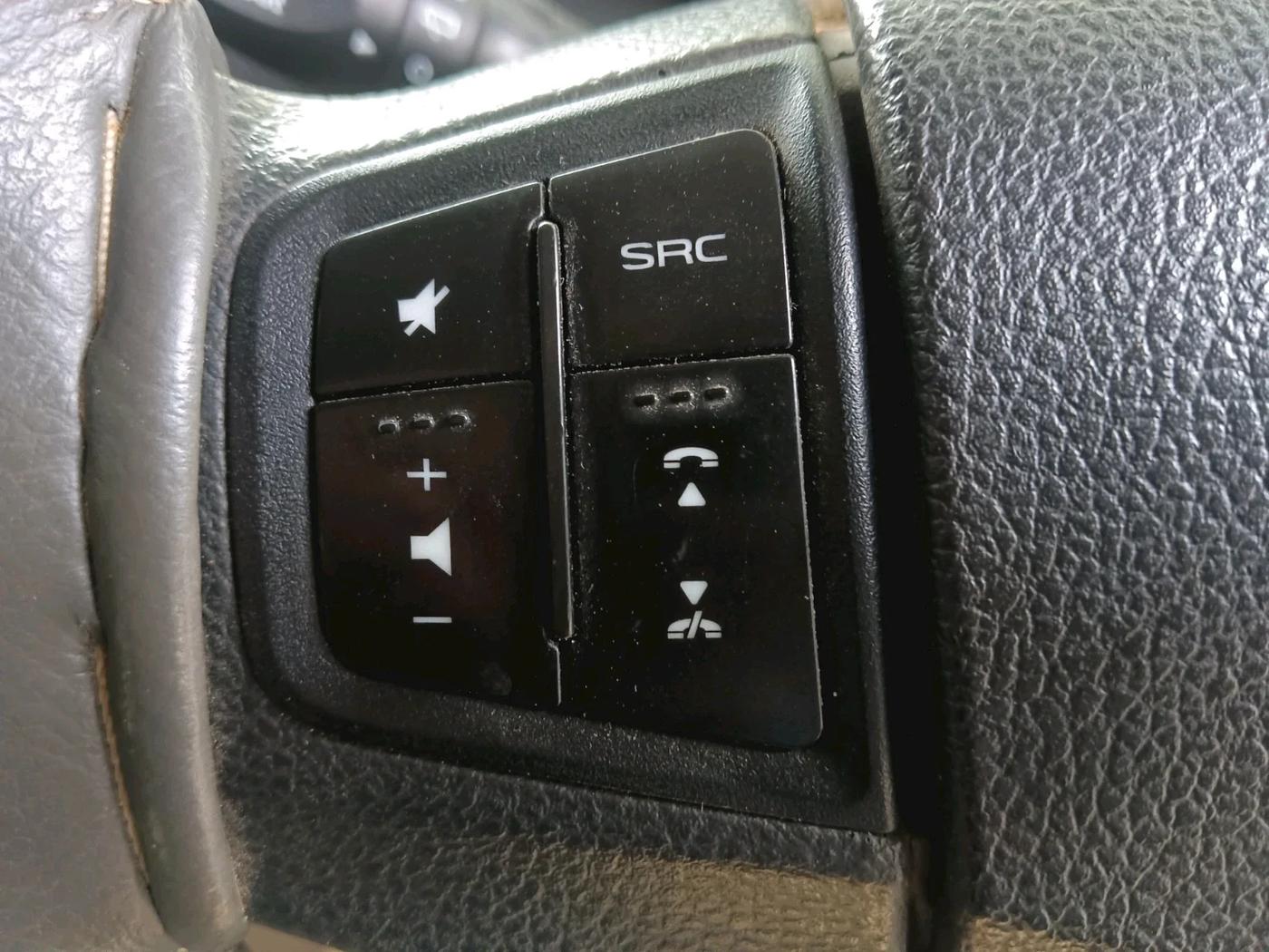 2016 Mahindra TUV300 T8 AMT, Diesel, Automatic, 75,513 km, interior