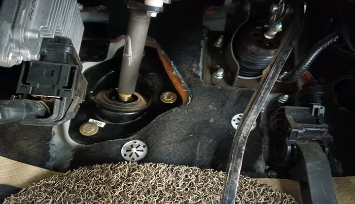 2016 Mahindra TUV300 T8 AMT, Diesel, Automatic, 75,513 km, interior